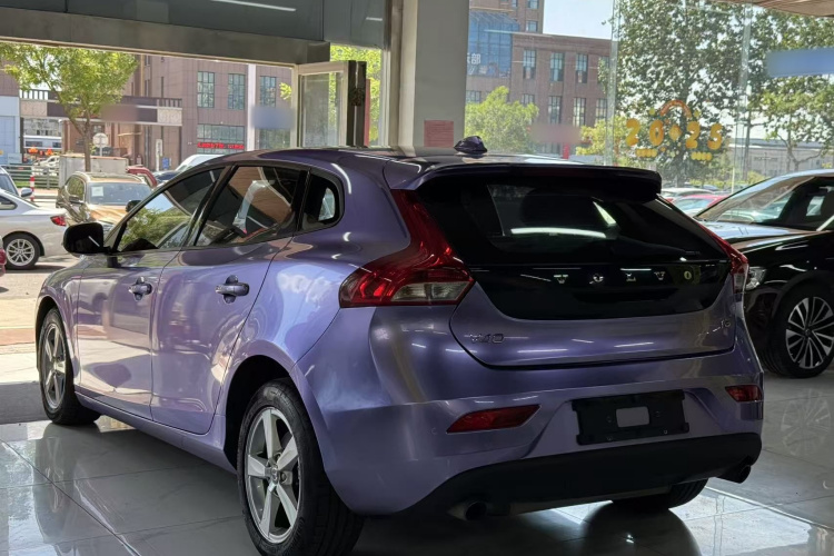 沃尔沃V40 2016款 T3 智逸版车身外观6005