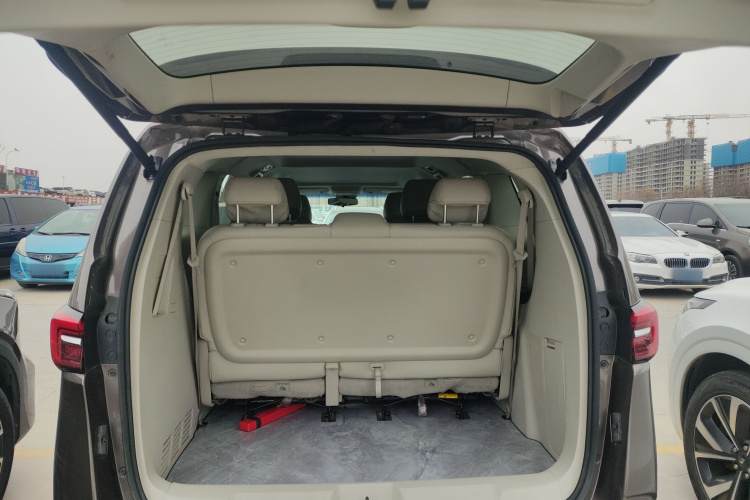 别克GL8 2022款 陆上公务舱 652T 舒适型局部细节23