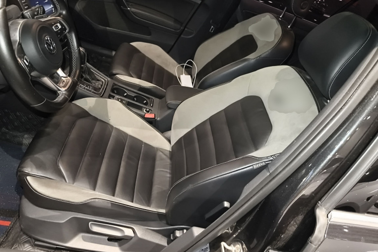 大众 高尔夫 2016款 1.4TSI 自动R-Line局部细节19