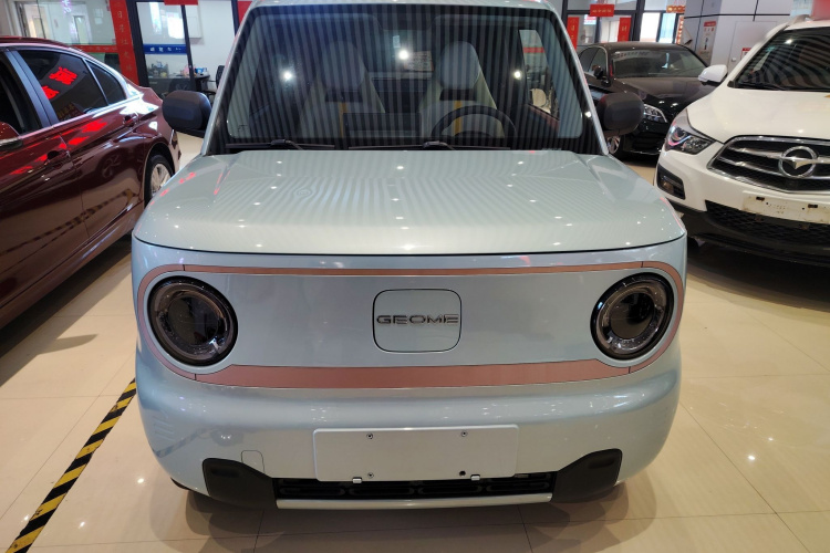 吉利银河 2023款 熊猫mini 200km 耐力熊车身外观6001