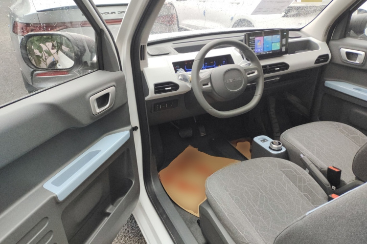吉利银河 2024款 熊猫mini 200km 耐力熊中控内饰20