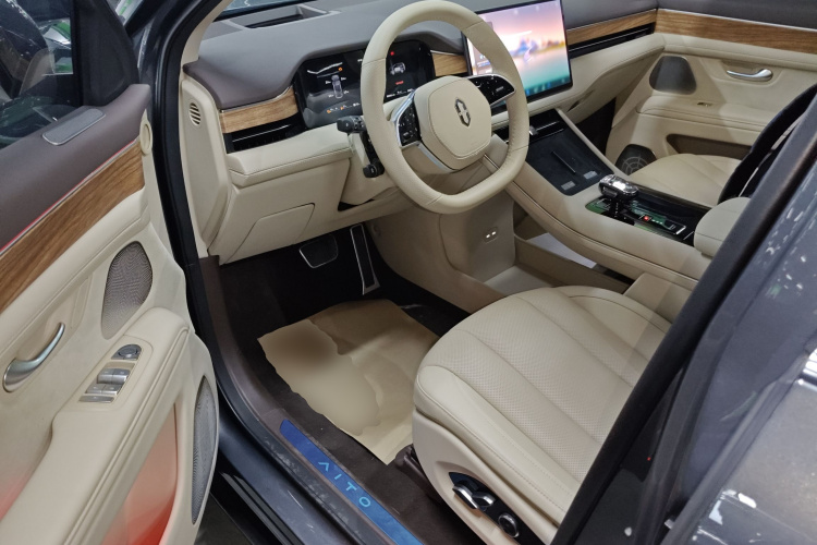 鸿蒙智行 问界M7 2024款 1.5T 后驱Plus版 6座中控内饰20