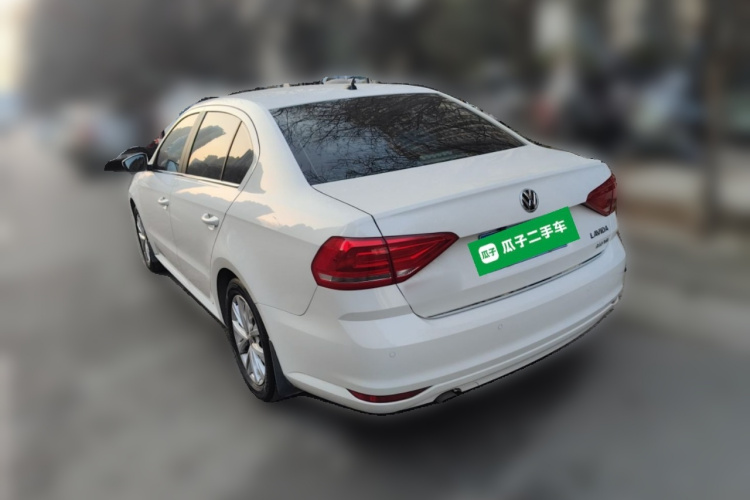 大众 朗逸 2017款 1.6L 自动舒适版车身外观5