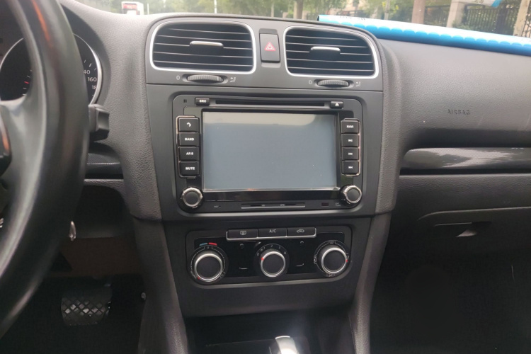 大众 高尔夫 2012款 1.6 自动舒适型中控内饰7006