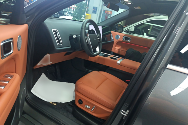 理想汽车 理想L6 2024款 Max中控内饰19