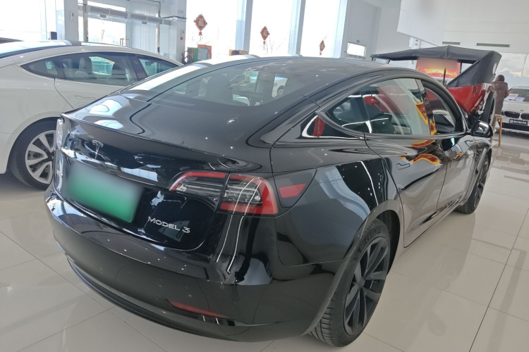 特斯拉 Model 3 2021款 改款 标准续航后驱升级版 3D1车身外观7