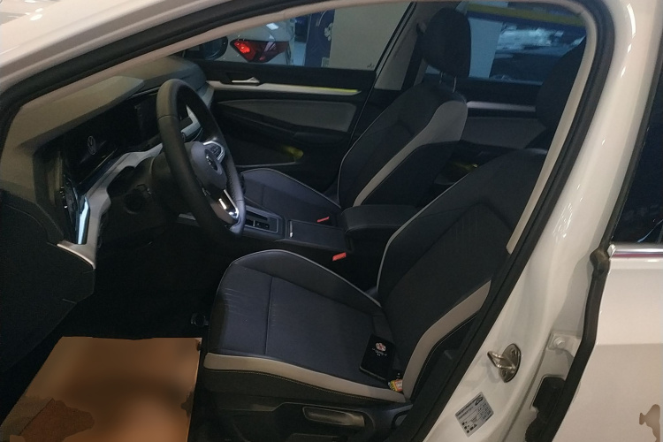 大众 高尔夫 2021款 280TSI DSG Pro中控内饰19