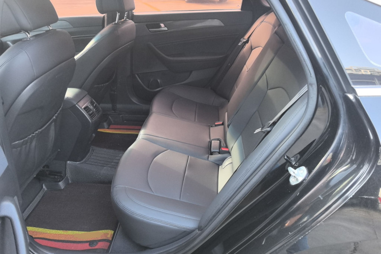 现代 索纳塔 2015款 1.6T GS时尚型中控内饰21