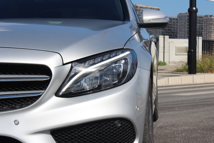 奔驰C级 2017款 C 200 L 运动版局部细节36