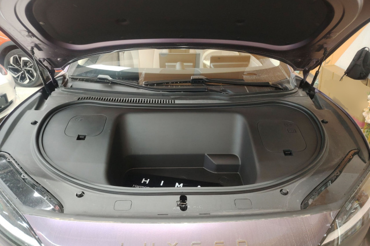 鸿蒙智行 智界R7 2024款 纯电 736km UItra局部细节24