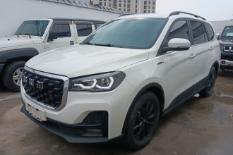 SWM斯威汽车 SWM斯威G05 2022款 PRO 1.5T DCT豪华型 7座