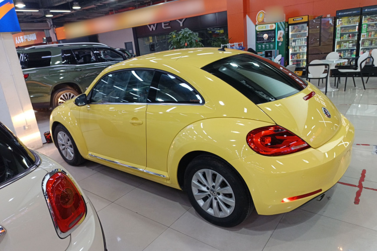 大众 甲壳虫 2015款 180TSI车身外观4