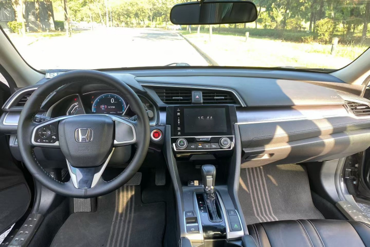 本田 思域 2016款 220TURBO CVT豪华版中控内饰7006