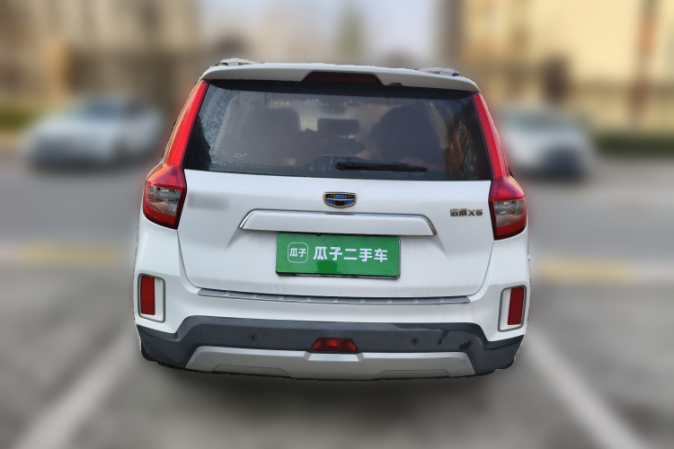 吉利汽车 远景X6 2016款 1.3T CVT旗舰型车身外观6