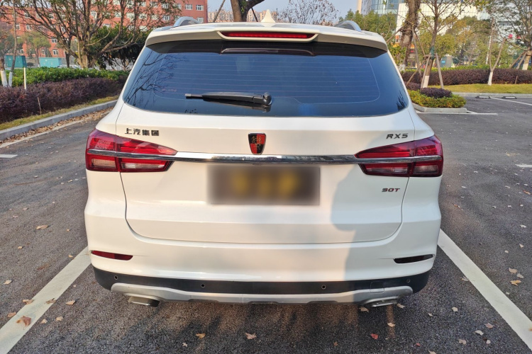 荣威RX5 2016款 30T 四驱自动互联网智尊版车身外观6