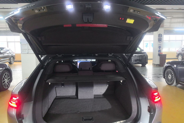 腾势Z9GT 2024款 1100四驱Pro版机舱底盘23