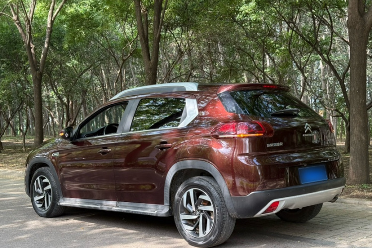 雪铁龙C3-XR 2015款 1.6L 自动先锋型车身外观6001