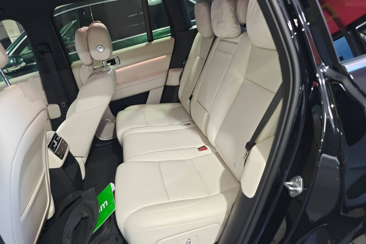 理想汽车 理想L6 2024款 Pro中控内饰7004