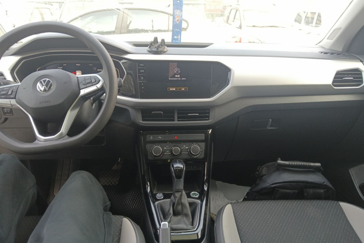 大众 探影 2023款 200TSI DSG 悦智联版中控内饰12