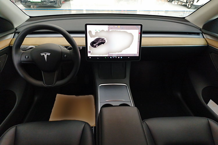 特斯拉 Model Y 2022款 改款 后轮驱动版中控内饰12