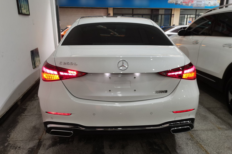 奔驰C级 2024款 C 260 L 运动版车身外观6004