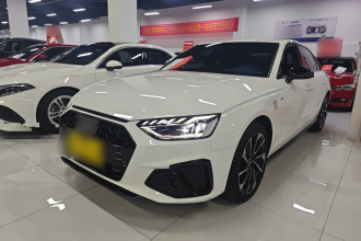 奥迪A4L 2023款 40 TFSI 豪华动感型