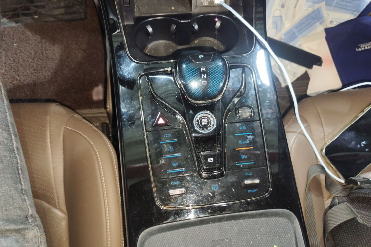 比亚迪 汉 2020款 EV 超长续航版豪华型局部细节18