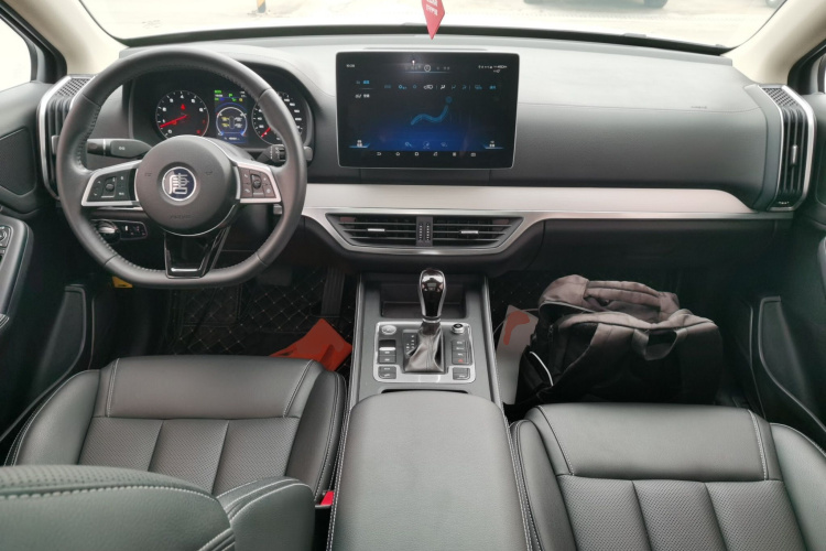 比亚迪 唐 2019款 2.0T 自动智联尊贵型 5座 国VI中控内饰12