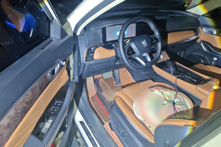 奔腾T99 2022款 20TD 自动运动尊享型中控内饰20