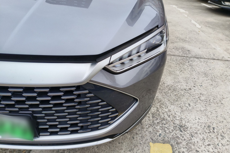 比亚迪 秦PLUS 2024款 荣耀版 DM-i 55KM领先型局部细节36