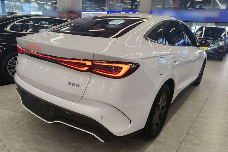 比亚迪 海豹06新能源 2024款 DM-i 80KM豪华型车身外观7