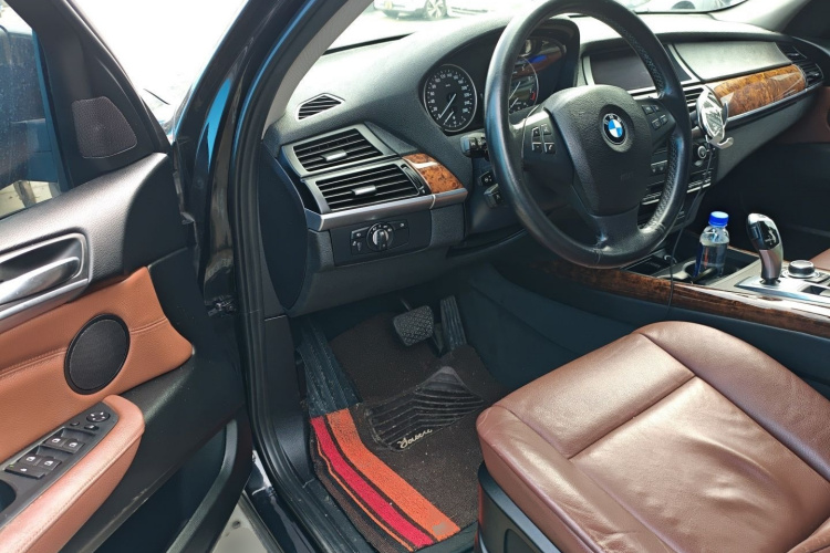 宝马X5(进口) 2013款 xDrive35i 领先型中控内饰7003