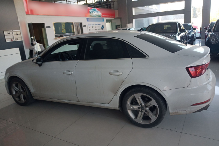 奥迪A3 2019款 Limousine 35 TFSI 进取型 国VI车身外观4