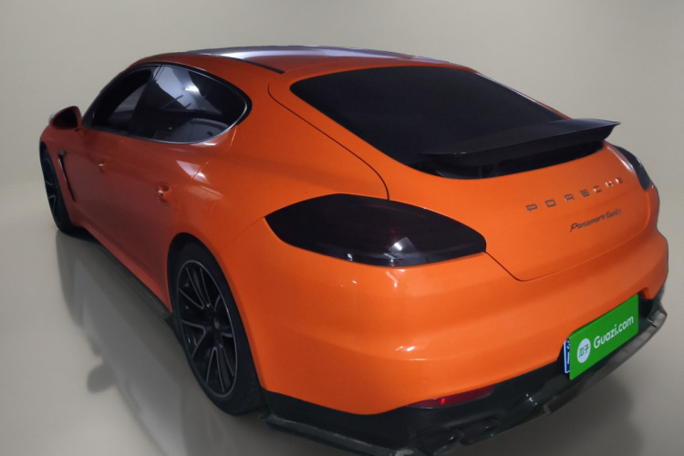 保时捷 2014款 Panamera 3.0T车身外观5