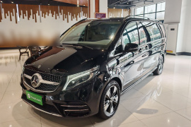 奔驰V级 2020款 V 260 L 长轴距豪华版