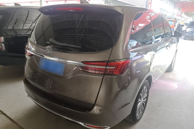 别克GL8 2020款 陆上公务舱 652T 尊贵型车身外观6005