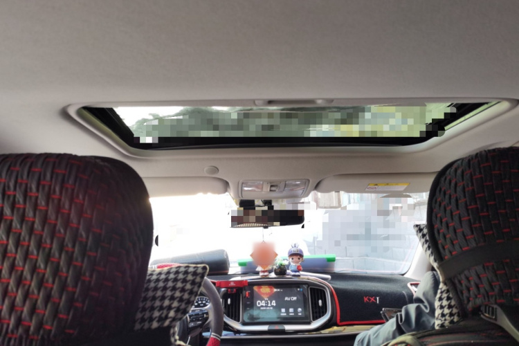 起亚 奕跑 2021款 1.4L CVT趣享天窗款中控内饰22