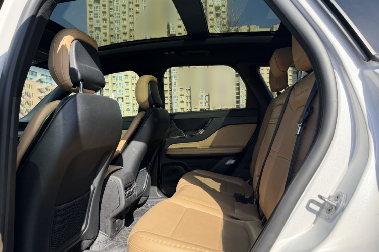 林肯 冒险家 2020款 2.0T 两驱尊雅版中控内饰7005