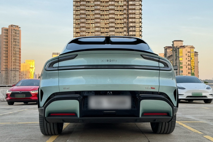 小米汽车 小米YU7 2025款 超长续航高性能四驱Max版车身外观6003