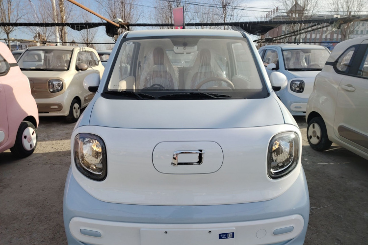 奔腾小马 2026款 222km 萌趣马 Plus车身外观2