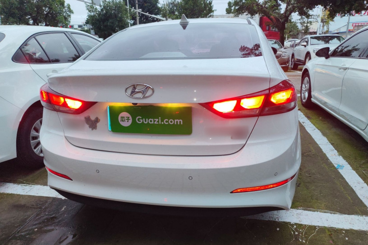 现代 领动 2016款 1.6L 自动智炫·精英型车身外观6004