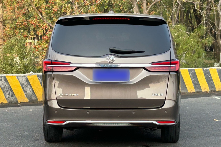 别克GL8 2023款 陆上公务舱 652T 豪华型车身外观6005