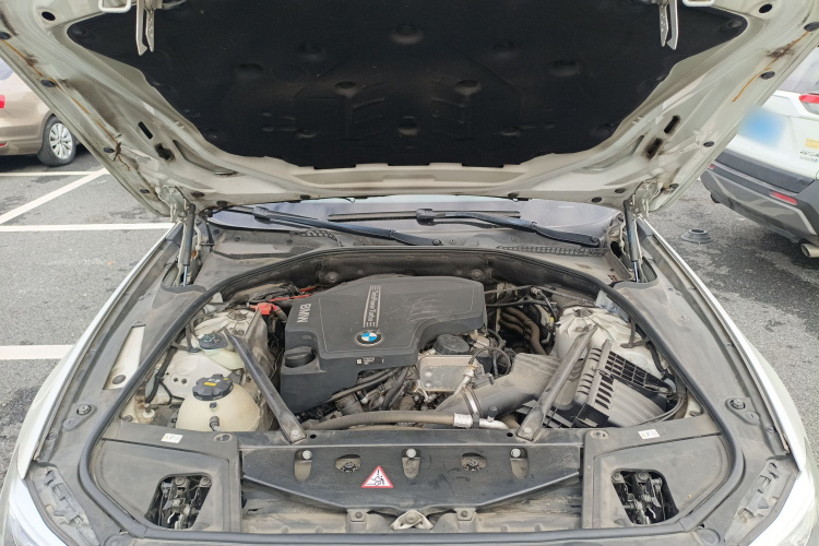 宝马5系 2014款 525Li 领先型局部细节24