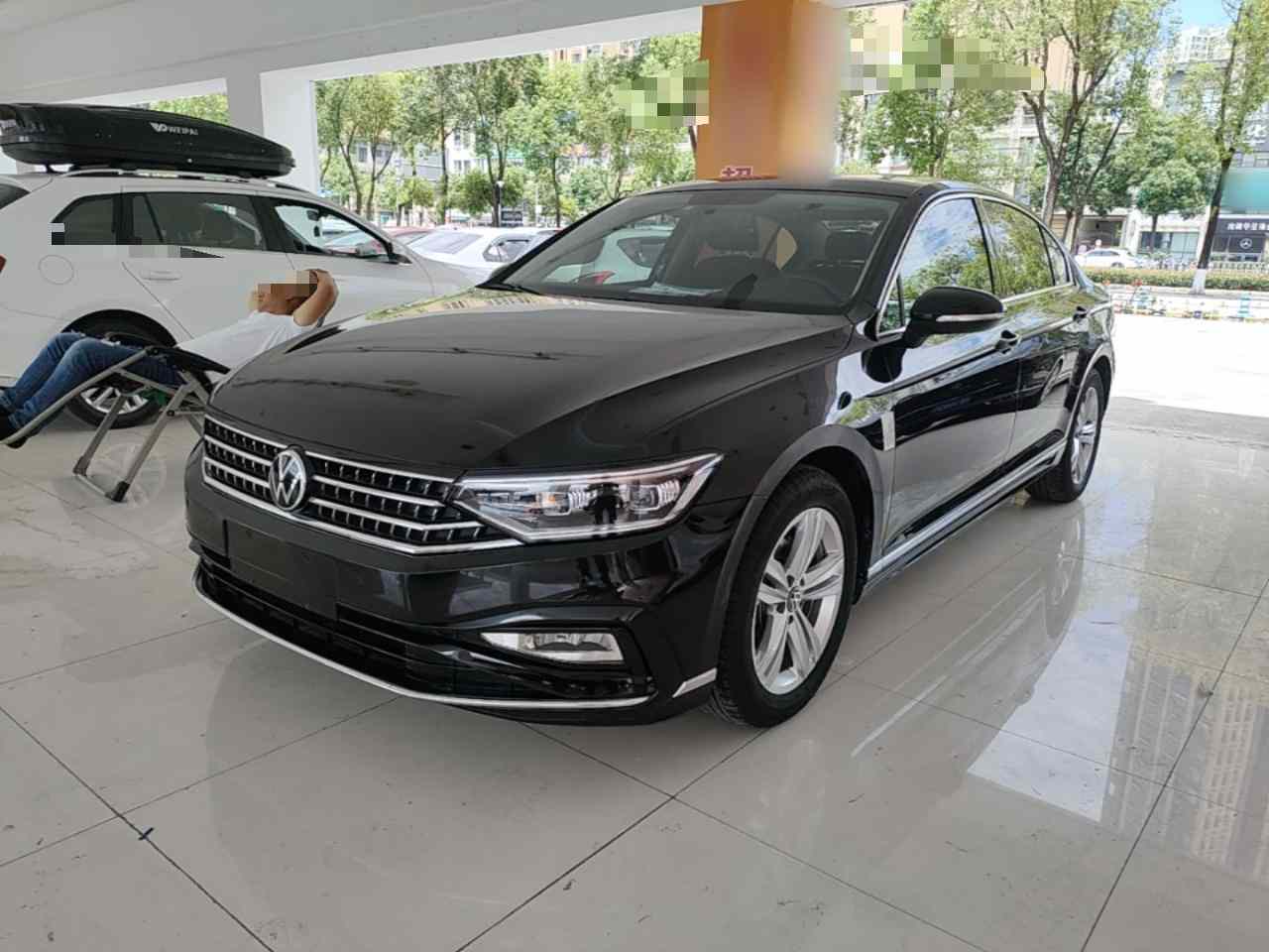 大众 迈腾 2023款 200万辆纪念版 280TSI DSG舒适型(2)
