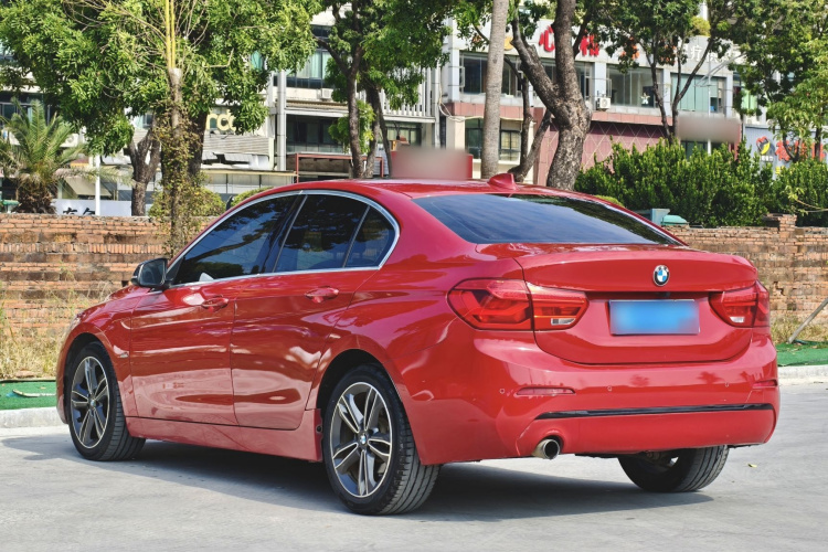 宝马1系 2018款 118i 运动型车身外观6004