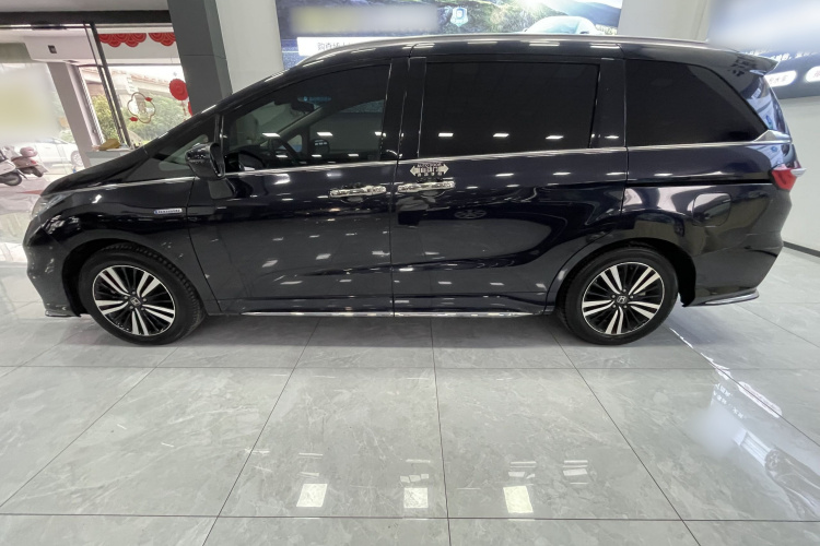 本田 奥德赛 2021款 2.0L 锐·尊享版车身外观6008