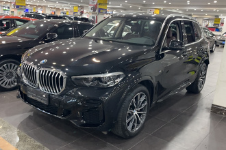 宝马X5(进口) 2022款 xDrive30i M运动套装