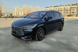 比亚迪 宋MAX 2017款 1.5T 自动智联精英型 7座