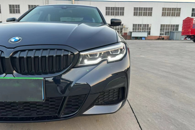 宝马3系 2022款 325Li M运动曜夜套装局部细节36