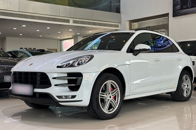 保时捷 2016款 Macan Turbo 3.6T车身外观6003